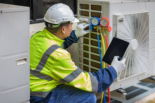 Professional Hvac technician working in Little Falls, MN